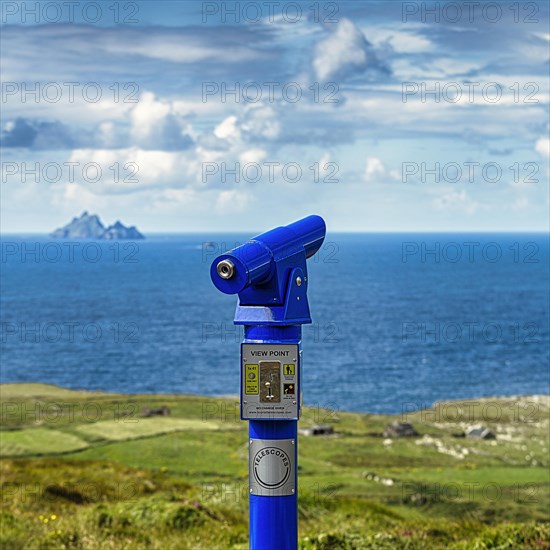 Viewpoint with blue telescope