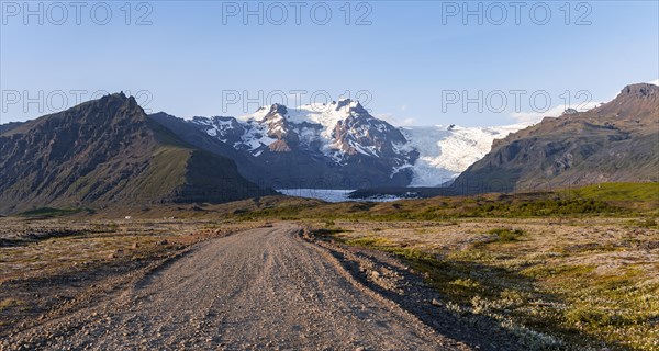 Gravel road