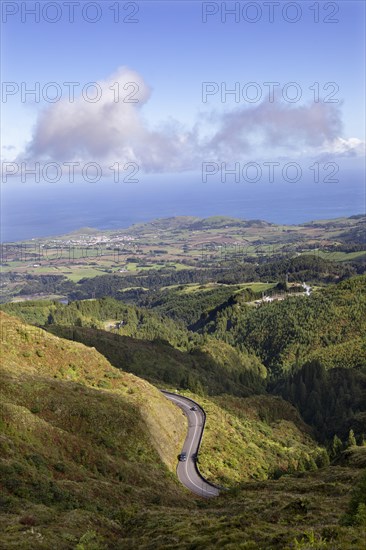 Mountain road to Lagoa do Fogo and the summit of Pico Barrosa