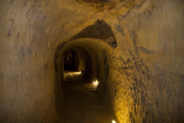 Passage in the sandstone of the Grotte del Cantinone