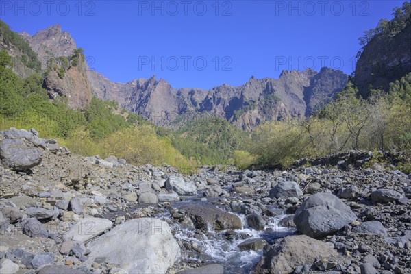 Rock scenery at Rio Taburiente