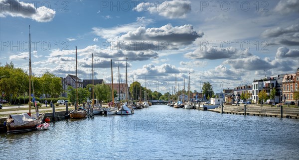 Ships and boats in the port of Greifswald