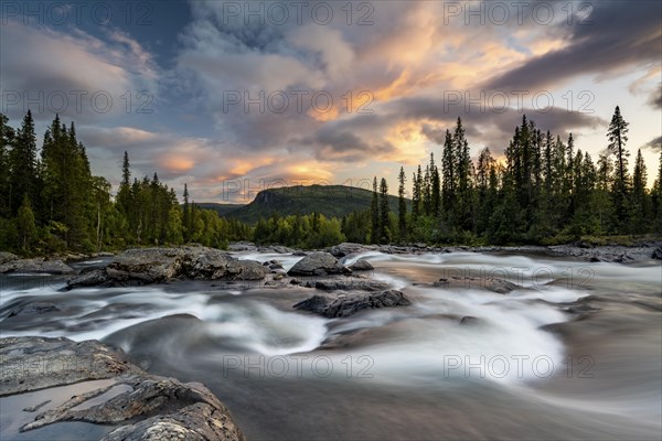 Rapids of the river Gamajahka