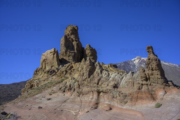 The Roques de Garcia and the Teide