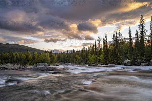 Rapids of the river Gamajahka