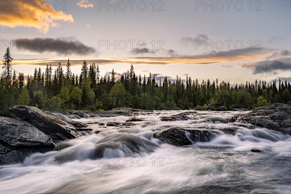 Rapids of the river Gamajahka