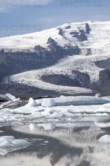 Fjallsarlon ice lagoon