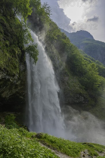 Cascata Goriuda