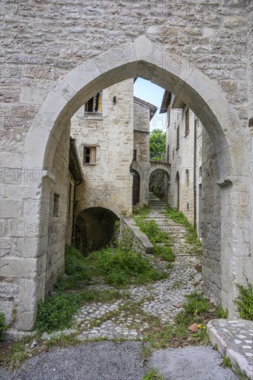 Old town of Visso destroyed by earthquake