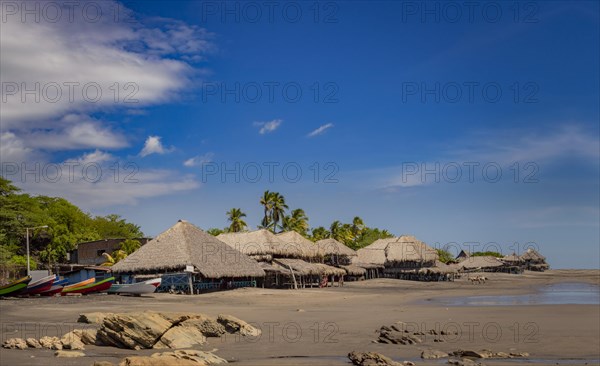 Thatched roof restaurants near the beach