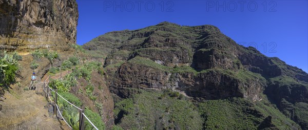 Spectacular trail in Barranco Guarimar