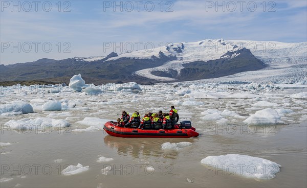 Excursion boat at the Fjallsarlon ice lagoon