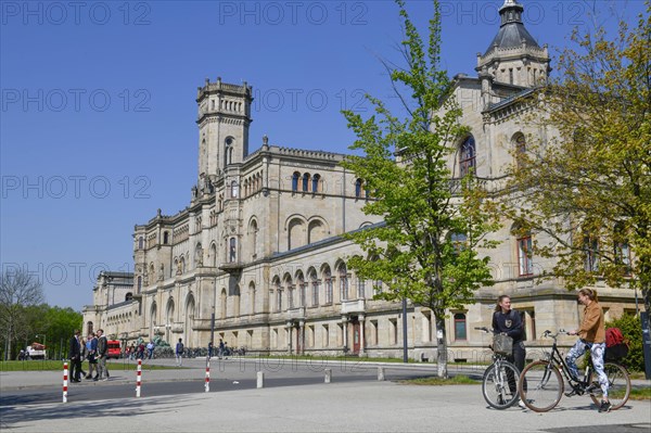 Gottfried Wilhelm Leibniz Universitaet Hannover