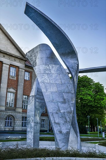 Sculpture by Daniel Libeskind