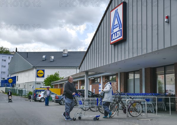 Aldi Markt and Lidl Markt