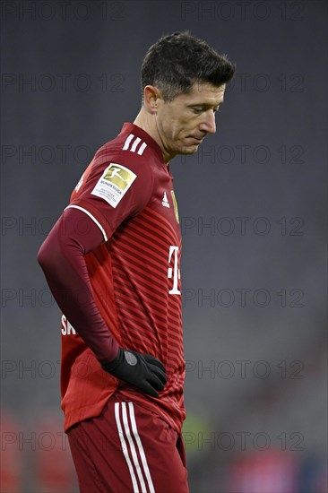 Robert Lewandowski FC Bayern Munich FCB 09 disappointed