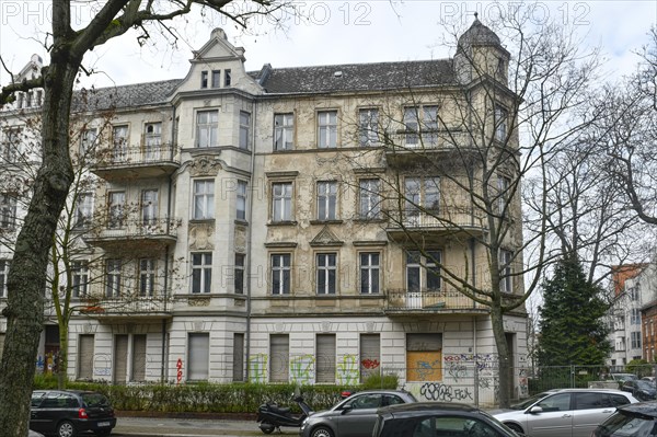 Vacant residential building