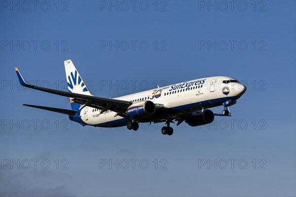 Aircraft SunExpress Boeing 737-8AS