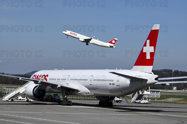 Aircraft Swiss Airbus A321-200