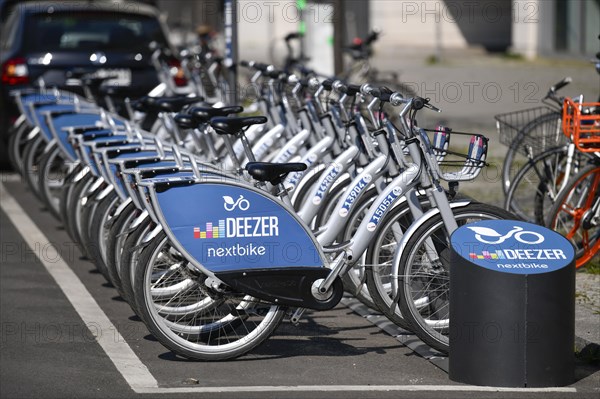 Deezer Nextbike rental bikes