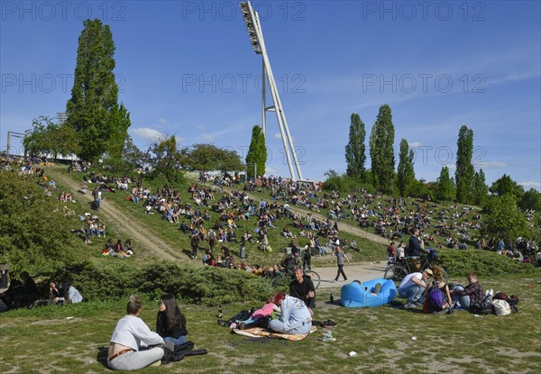 People in Mauerpark