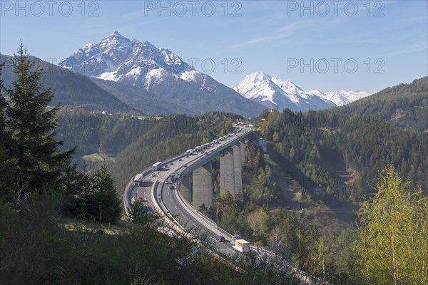 Europa bridge