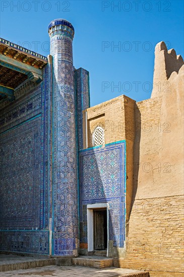 Summer mosque completely decorated with majolica in the Ko'xna Ark citadel