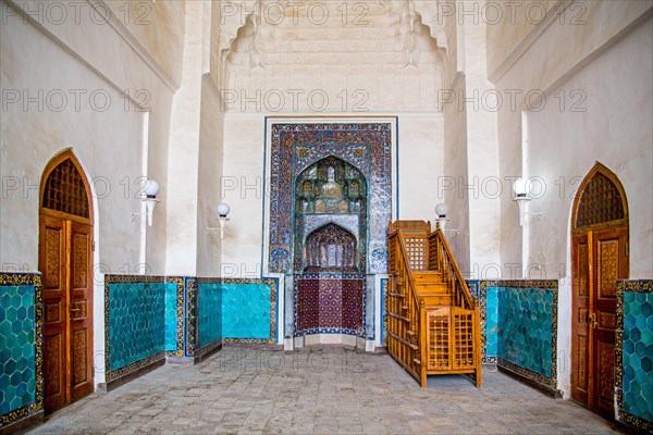 Prayer niche