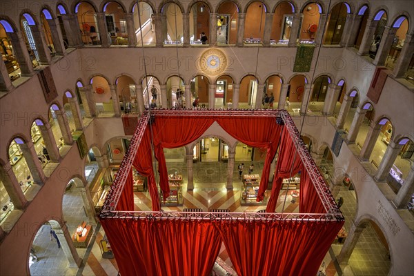 Interior view Fondaco dei Tedeschi