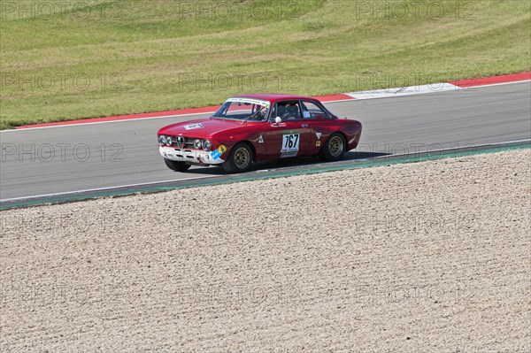 Alfa Romeo 1750 GTV