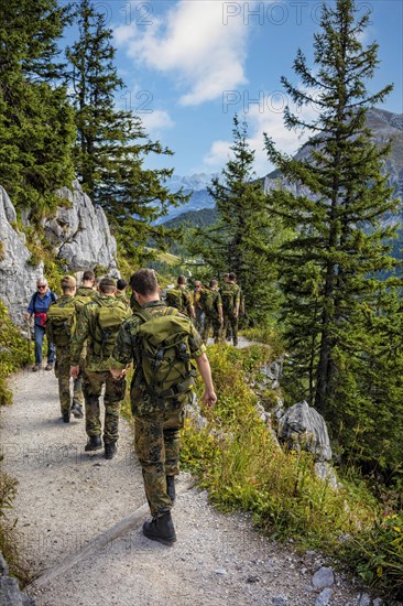 German Armed Forces mountain troops at the summit of the Jenner in Berchtesgadener Land