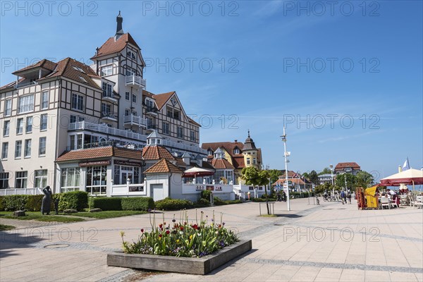 Beach promenade