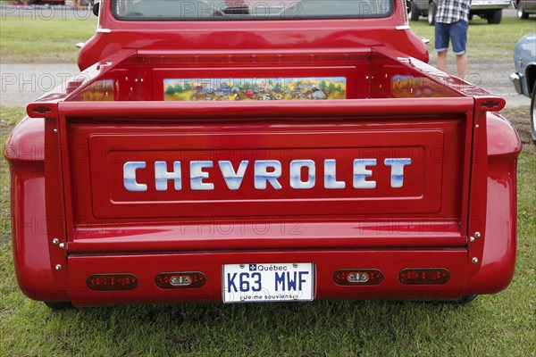 Chevrolet truck