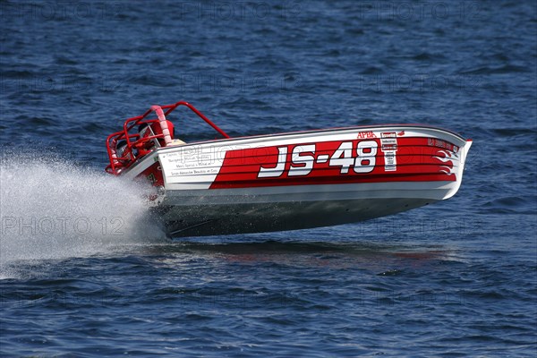 Boat racing on the Saint Lawrence River