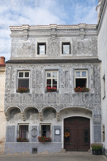 Renaissance house with sgraffiti