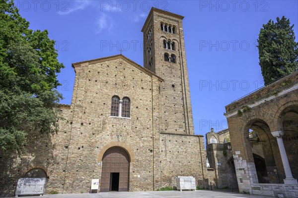 Basilica di San Pietro Maggiore in San Francesco