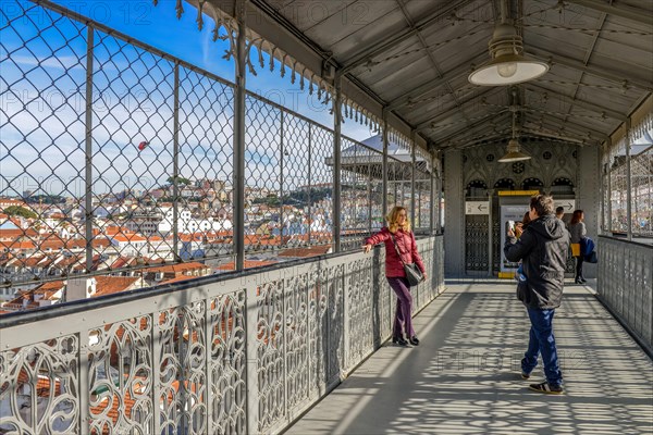 Viewing platform