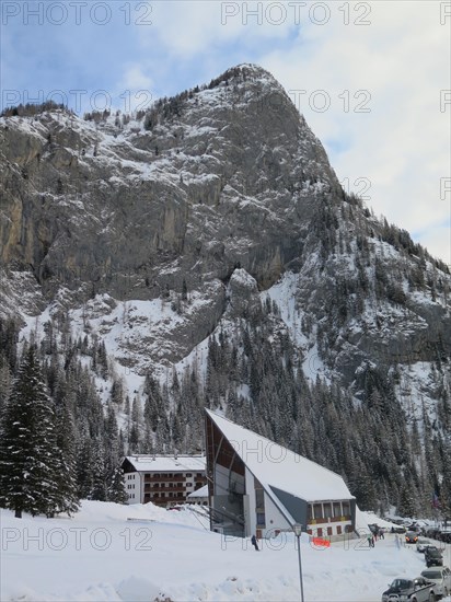 Marmolada cable car