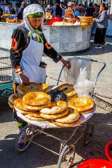 Typical decorated Uzbek bread