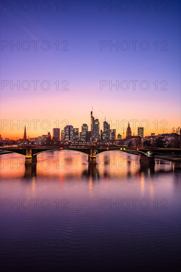 Illuminated skyline with Commerzbank