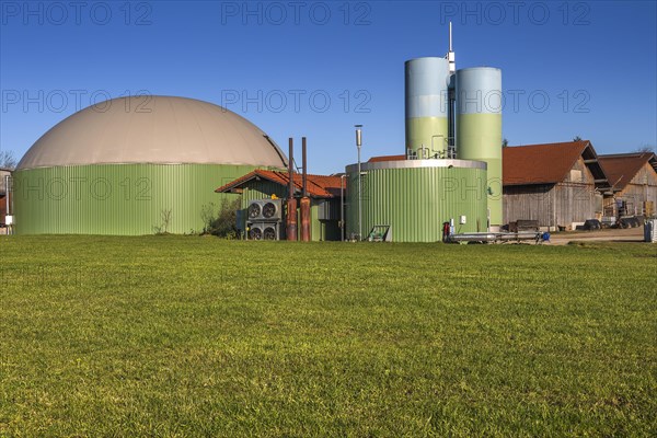 Plant for fodder drying and silo