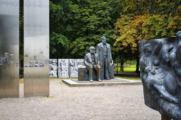 Karl Marx and Friedrich Engels Bronze monument