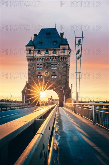 Nibelungen Bridge