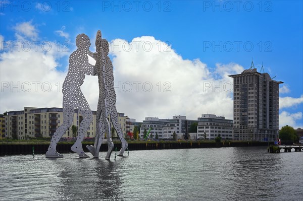 Molecule Man