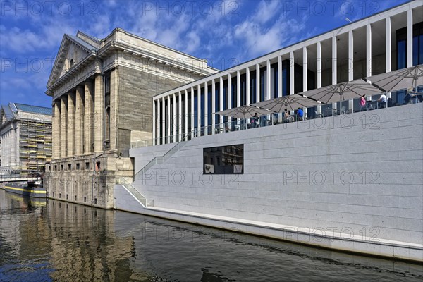 Pergamon Museum and James Simon gallery