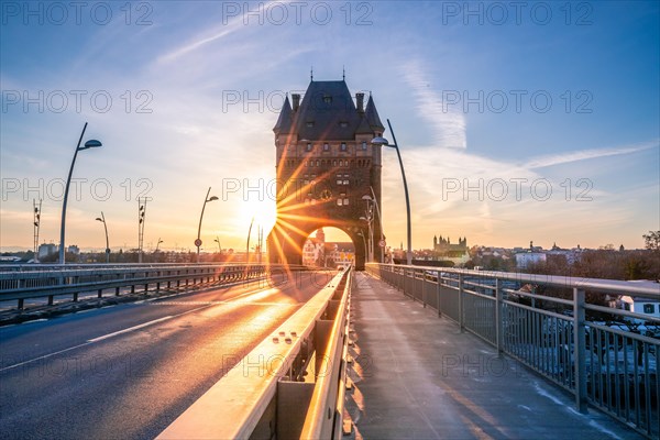 Nibelungen Bridge