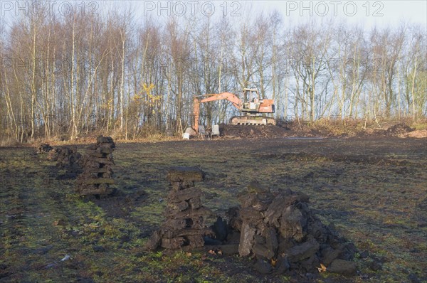 Peat cutting