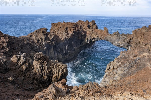 Rock arch Arco de la Tosca