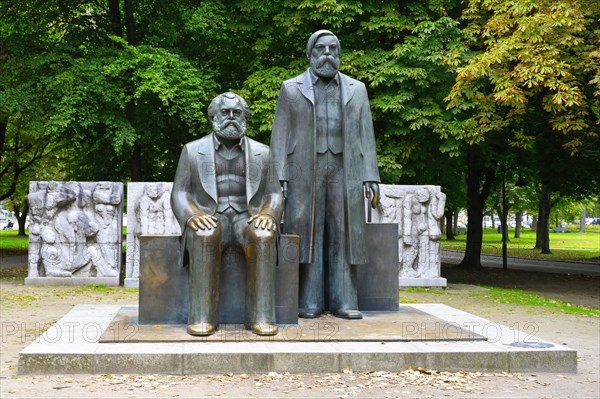 Karl Marx and Friedrich Engels Bronze monument