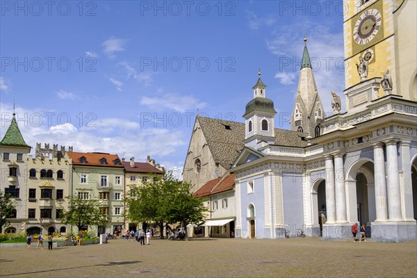 Cathedral Square